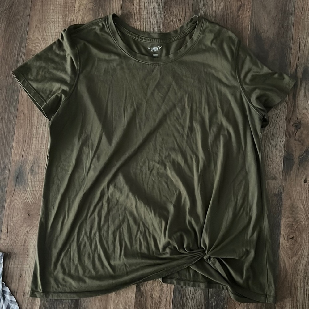 Old navy Active top, L